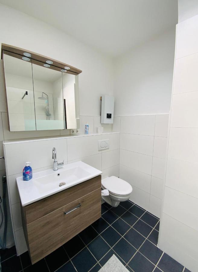 크레펠트 Sehr Schoenes Haus Mit Terasse Naehe Duesseldorf 아파트 외부 사진